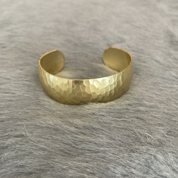 Gold Hammered Cuff - Picture 7 of 7